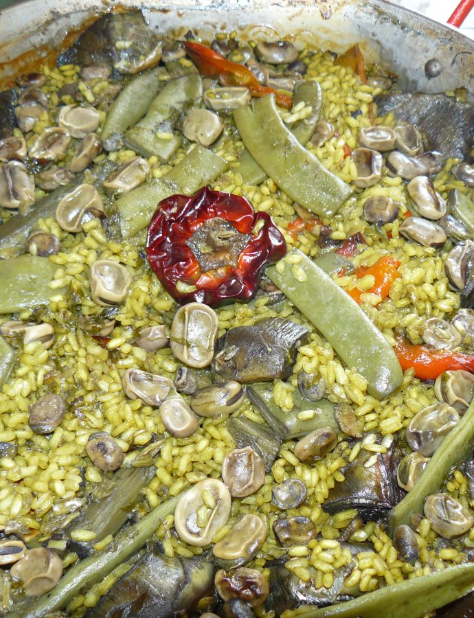 Arròs de verdures i bacallar/paella de verduras y bacalao
